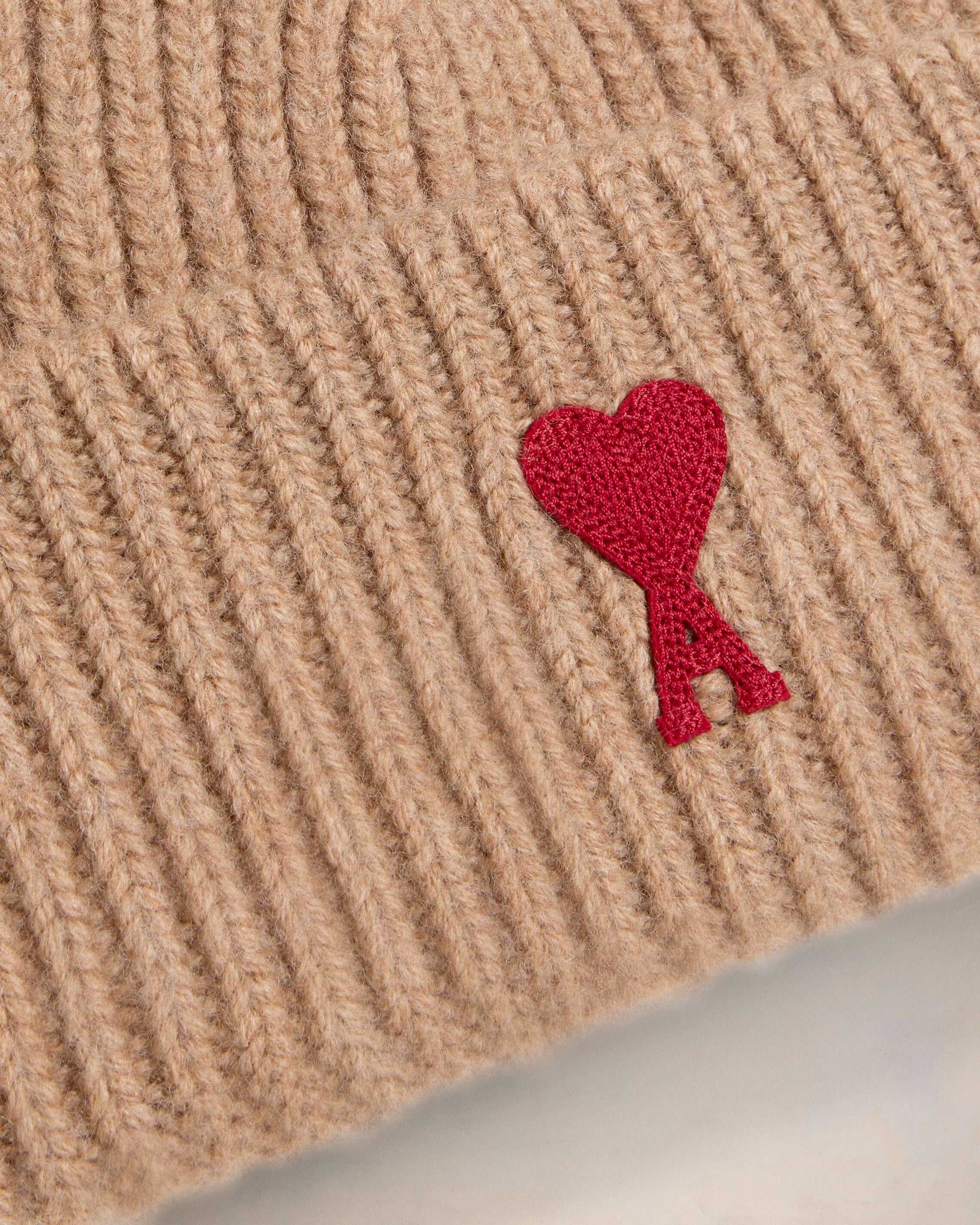 RED AMI DE COEUR BEANIE - 3