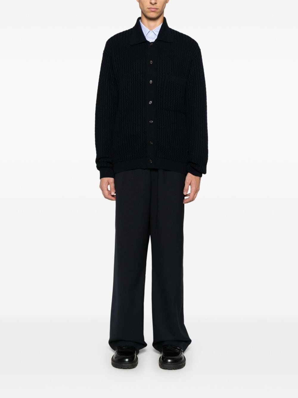 classic-collar cardigan - 2