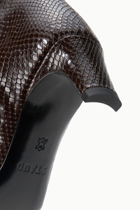 View image 9