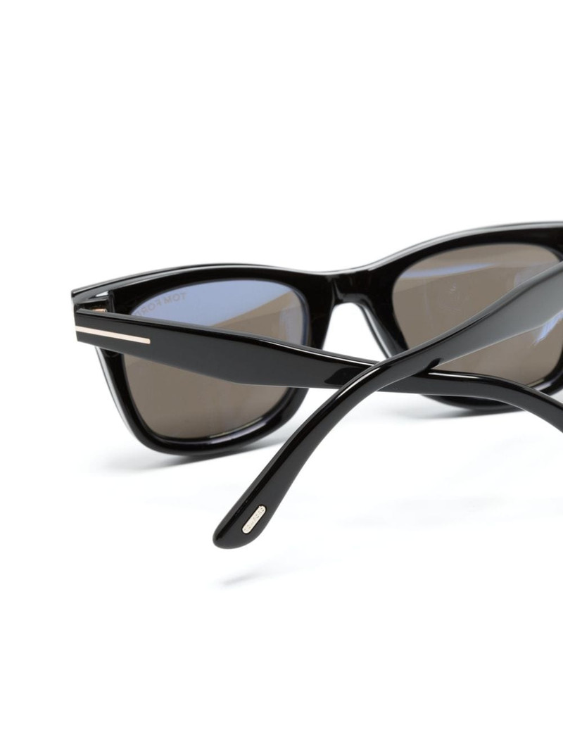 square-frame clip-on glasses 3
