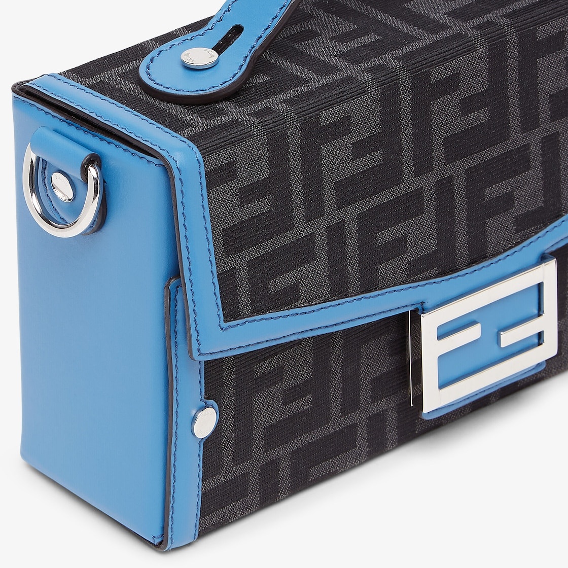 Soft Trunk Baguette - 5
