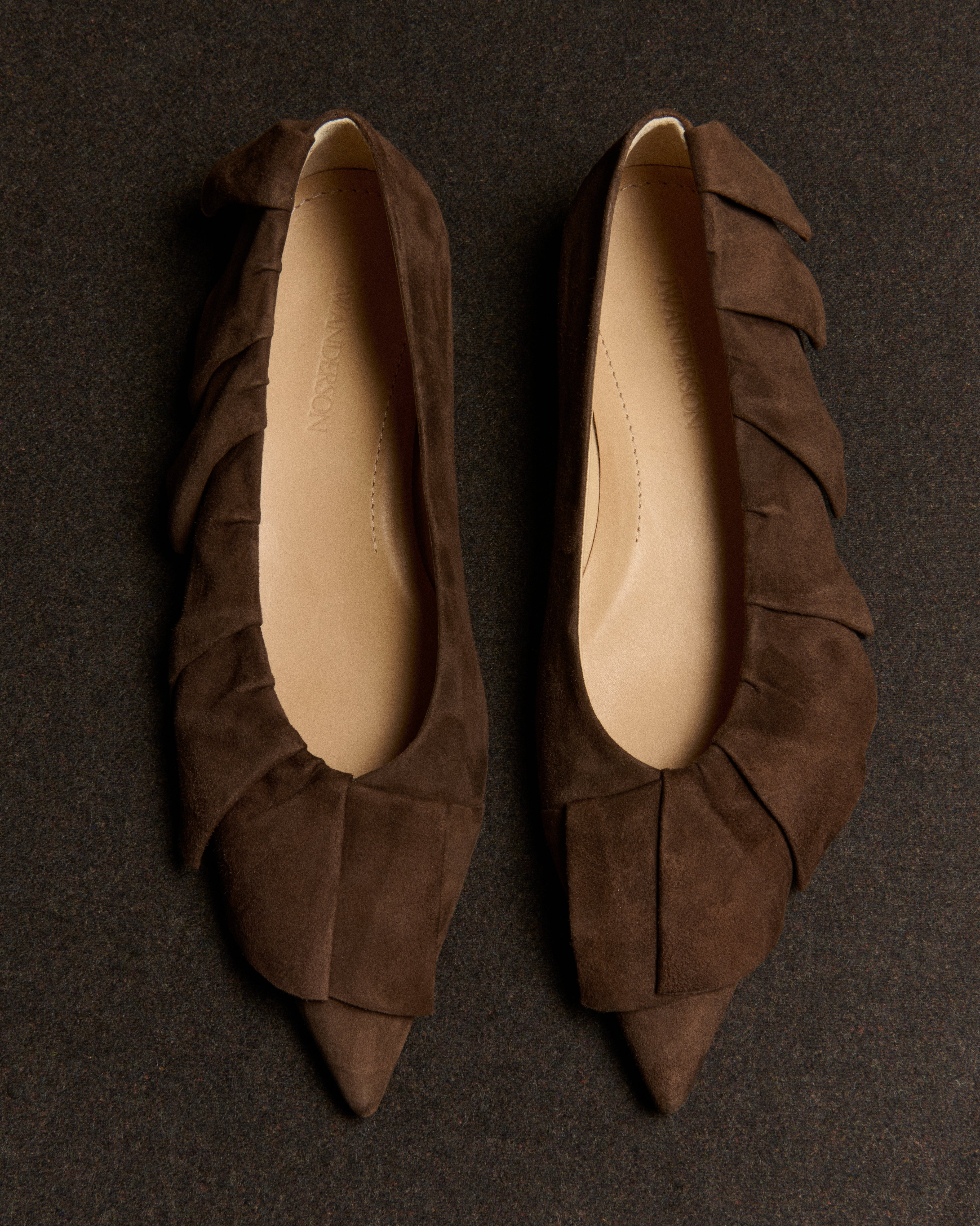 WOMENS RUFFLE BALLERINA FLATS IN BROWN - 2