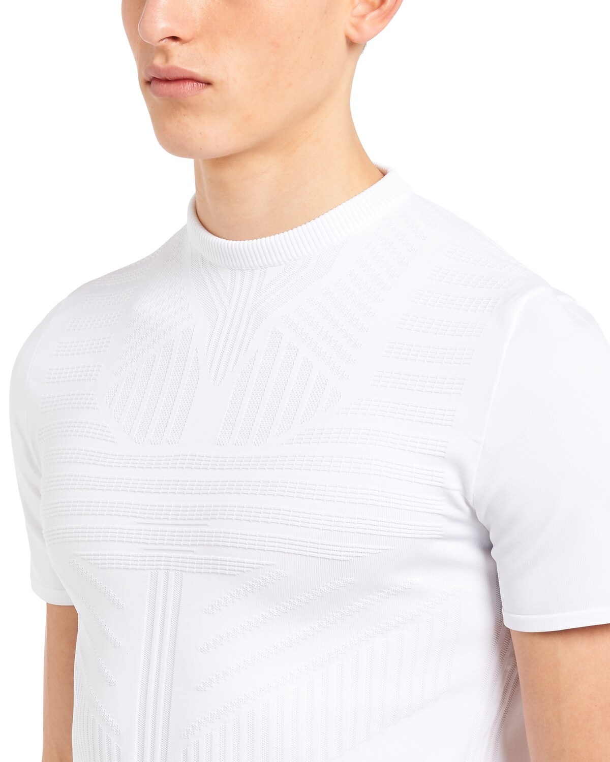 Light technical nylon T-shirt - 5