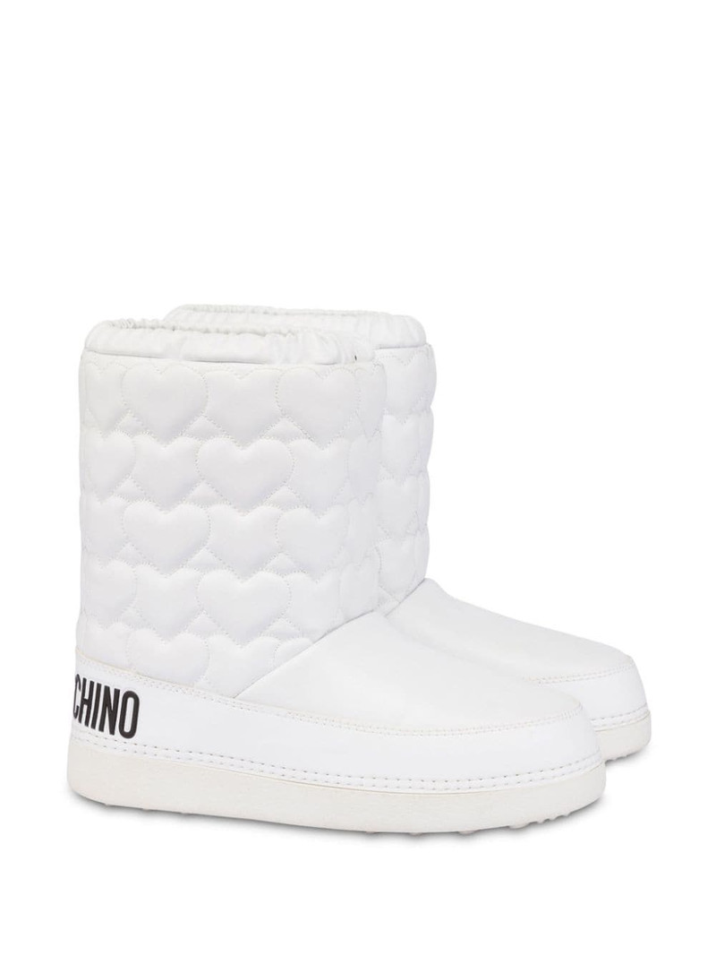 Moschino heart-motif quilted boots outlook