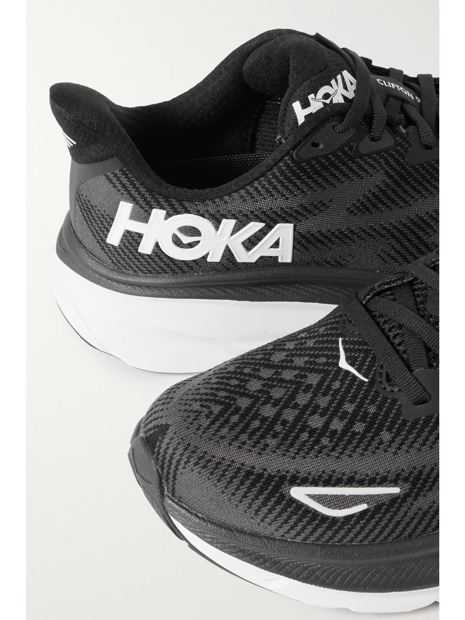 Clifton 9 mesh sneakers Black - 4