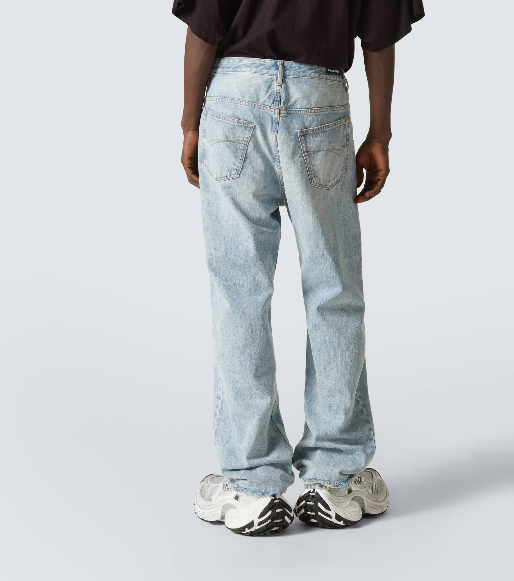 Mid-rise straight jeans - 4