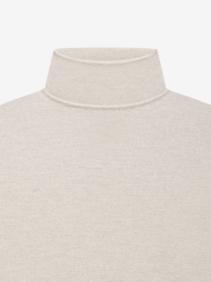 Lightweight Merino Turtleneck - 3