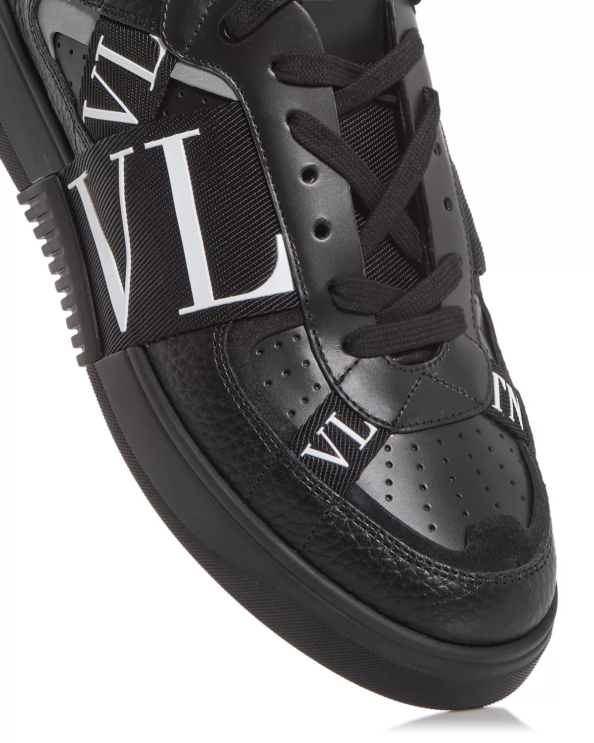 Men's Low Top Sneakers - 6