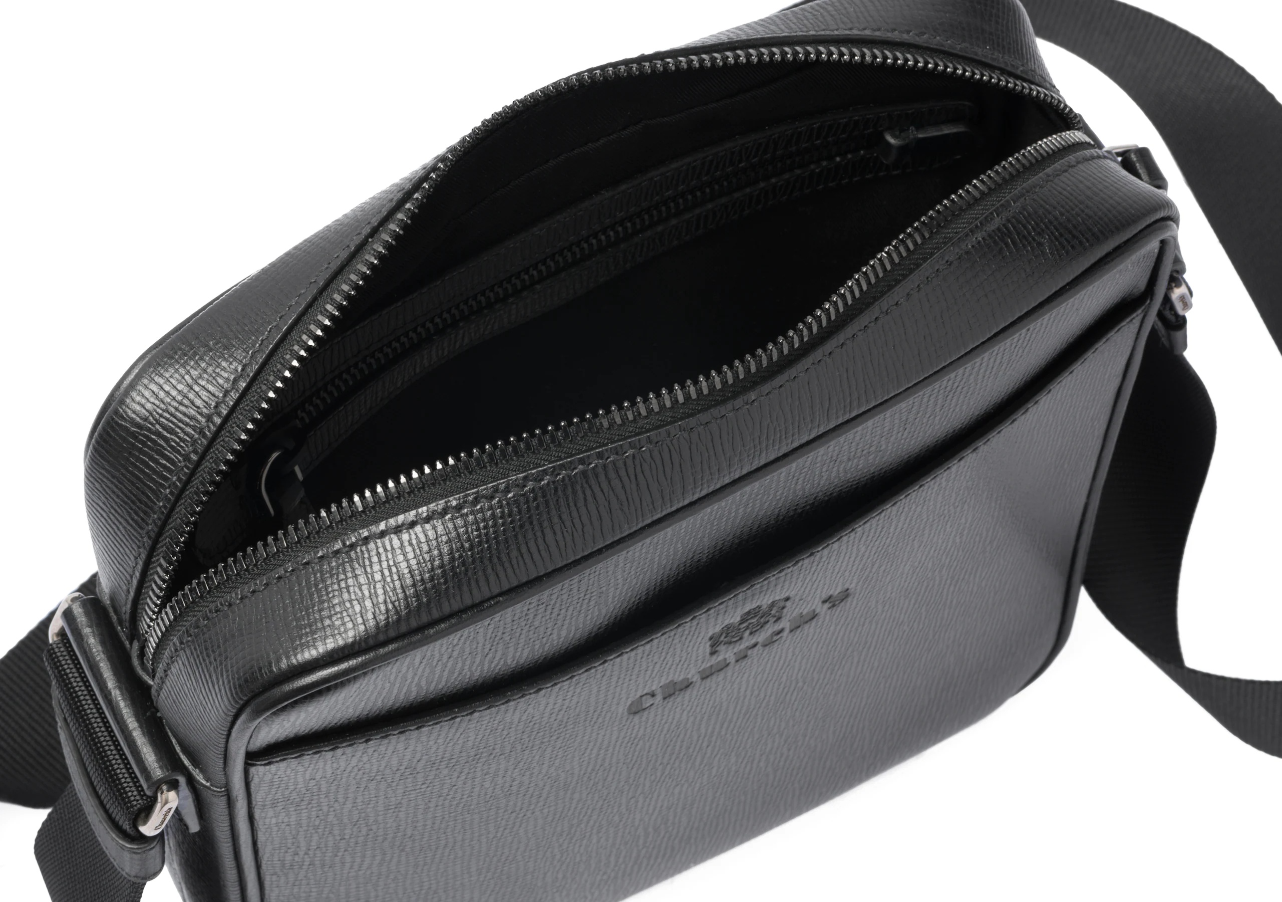 Chilston
St James Leather Crossbody Bag Black - 5