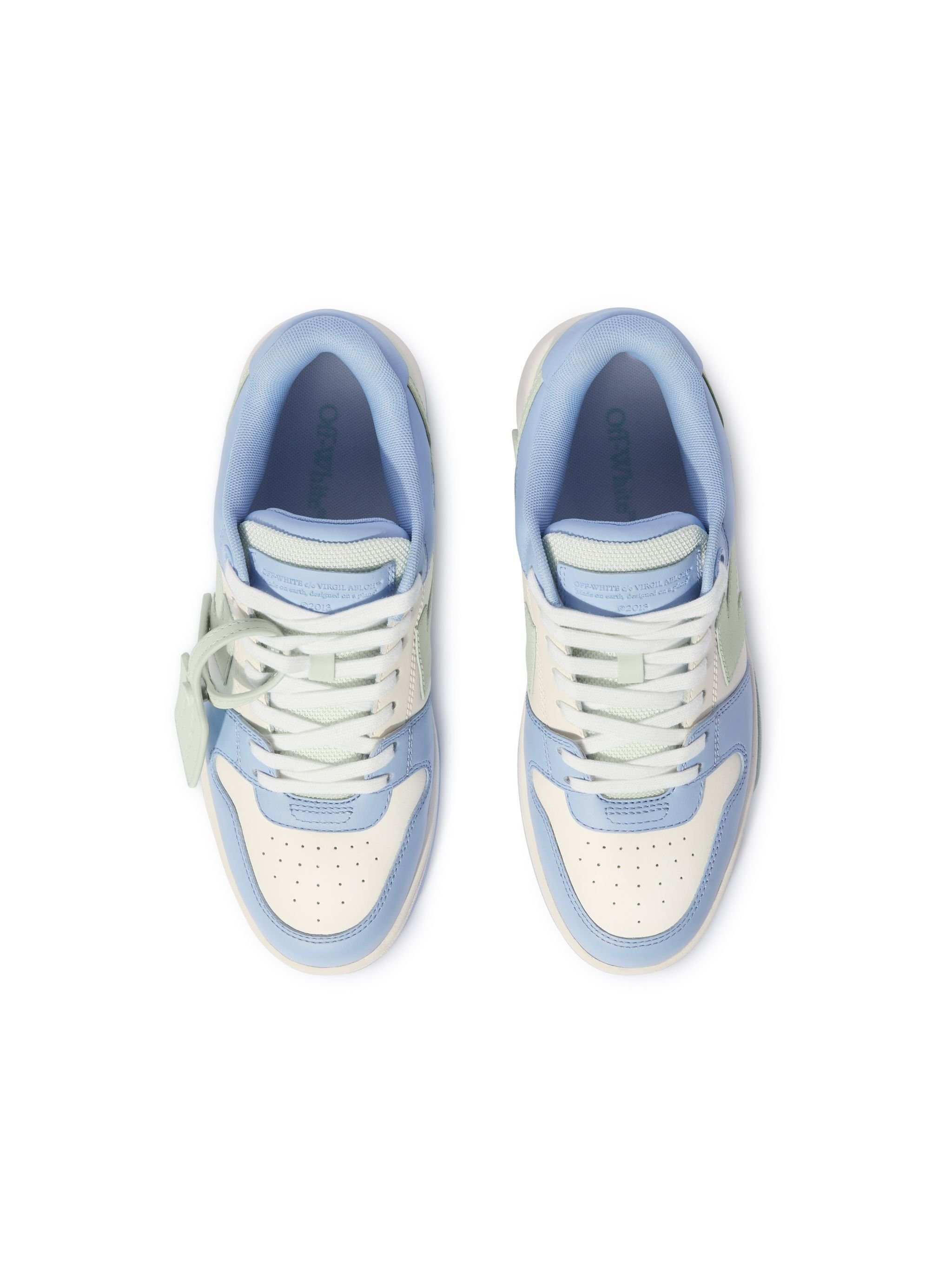 Blue/white Tricolor Out Of Office - 4