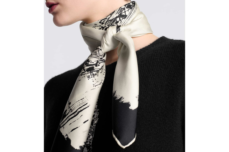 Paris 90 Square Scarf 3