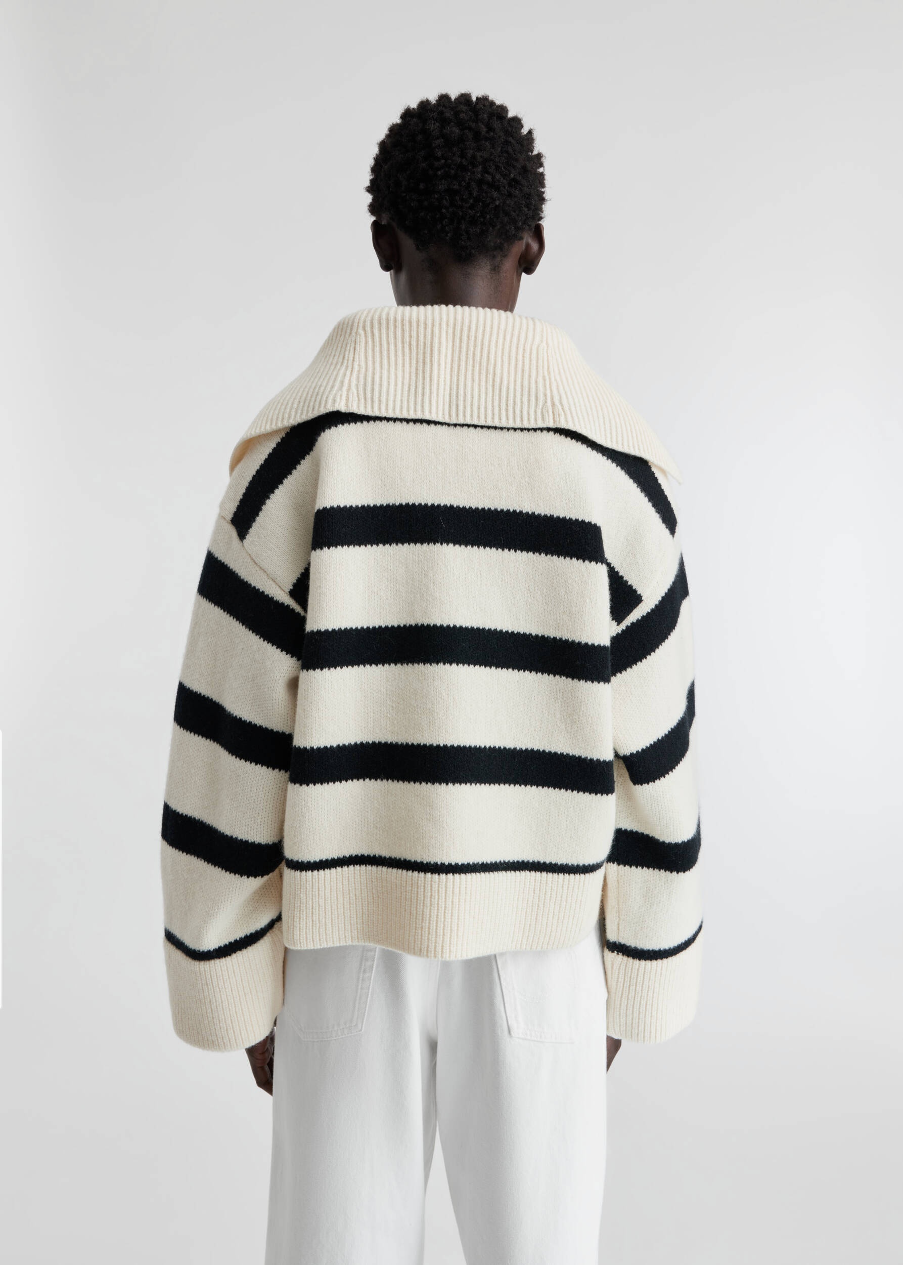 Clio Cropped Sweater - 3