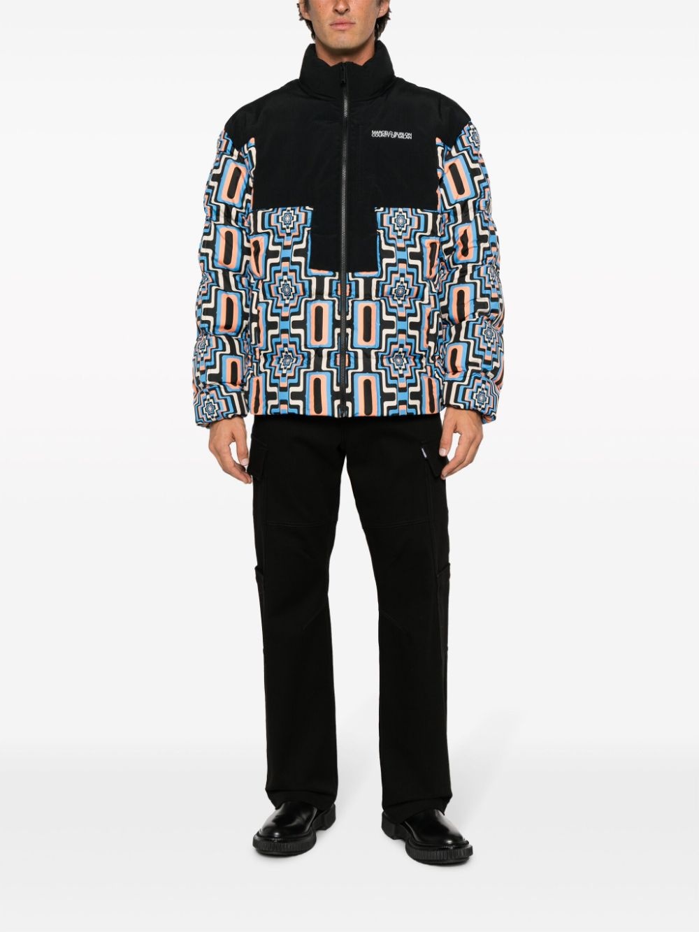 geometric-print quilted puffer jacket - 2