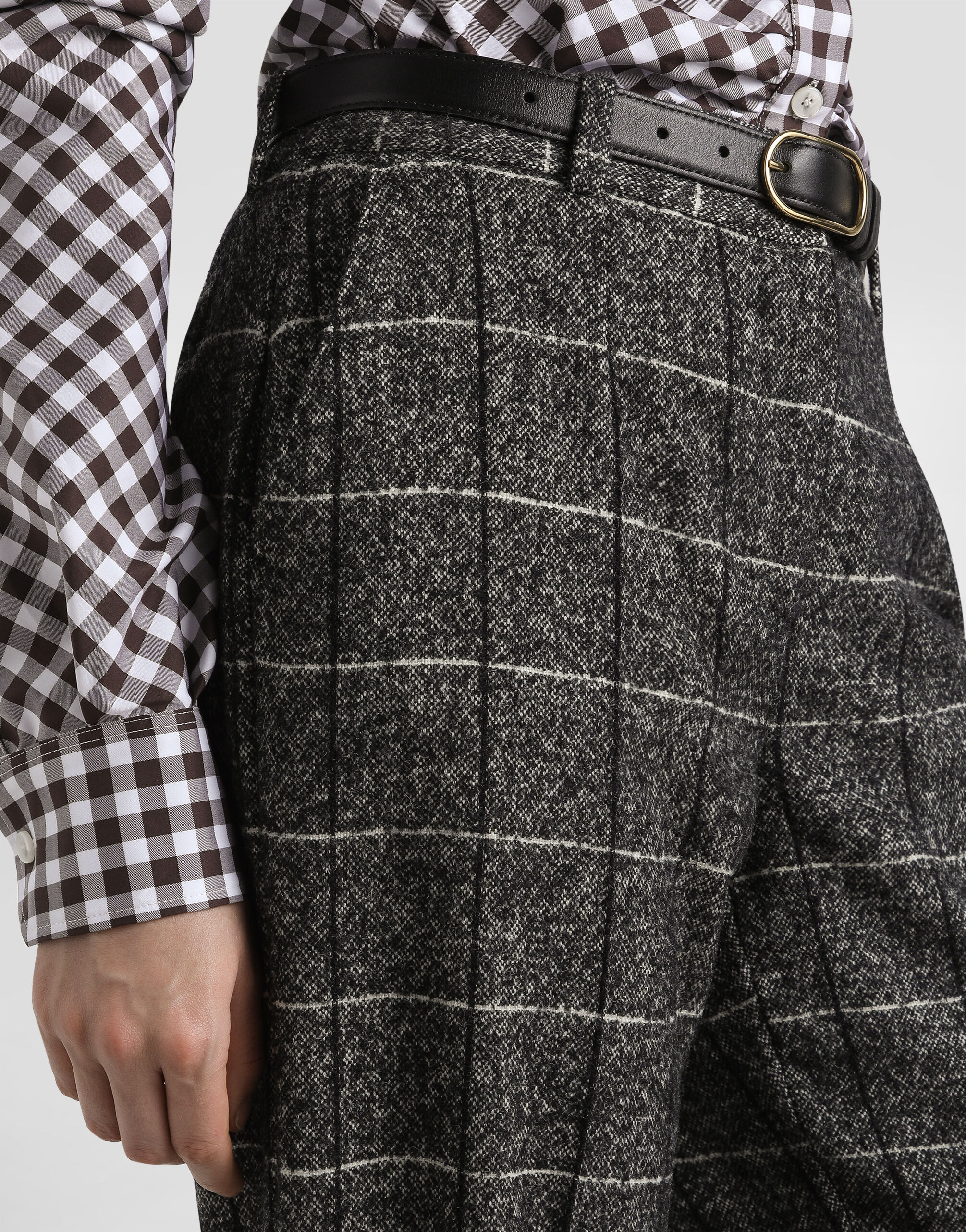 Wool trousers with check print - 5