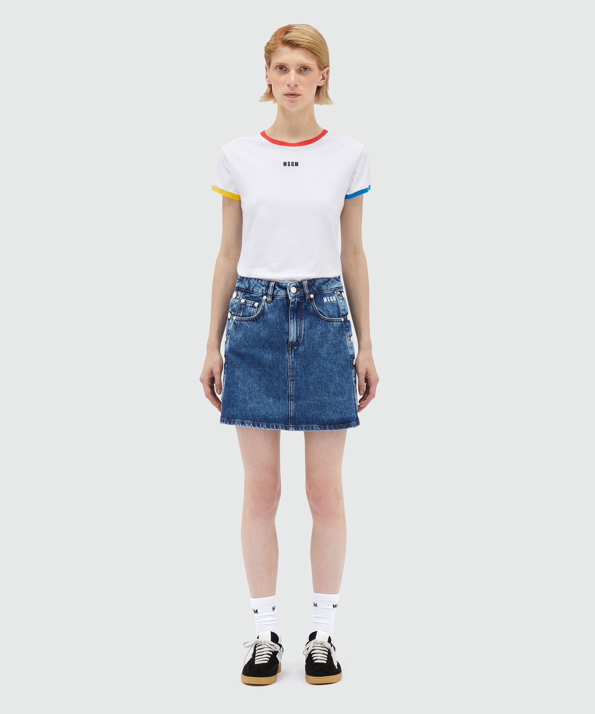 Short denim skirt with metal buttons - 2