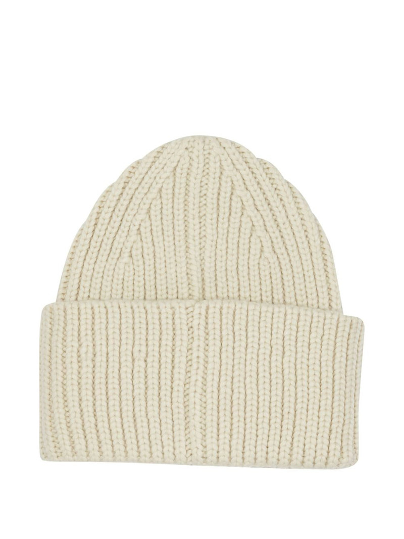 UGG ribbed logo-patch hat outlook