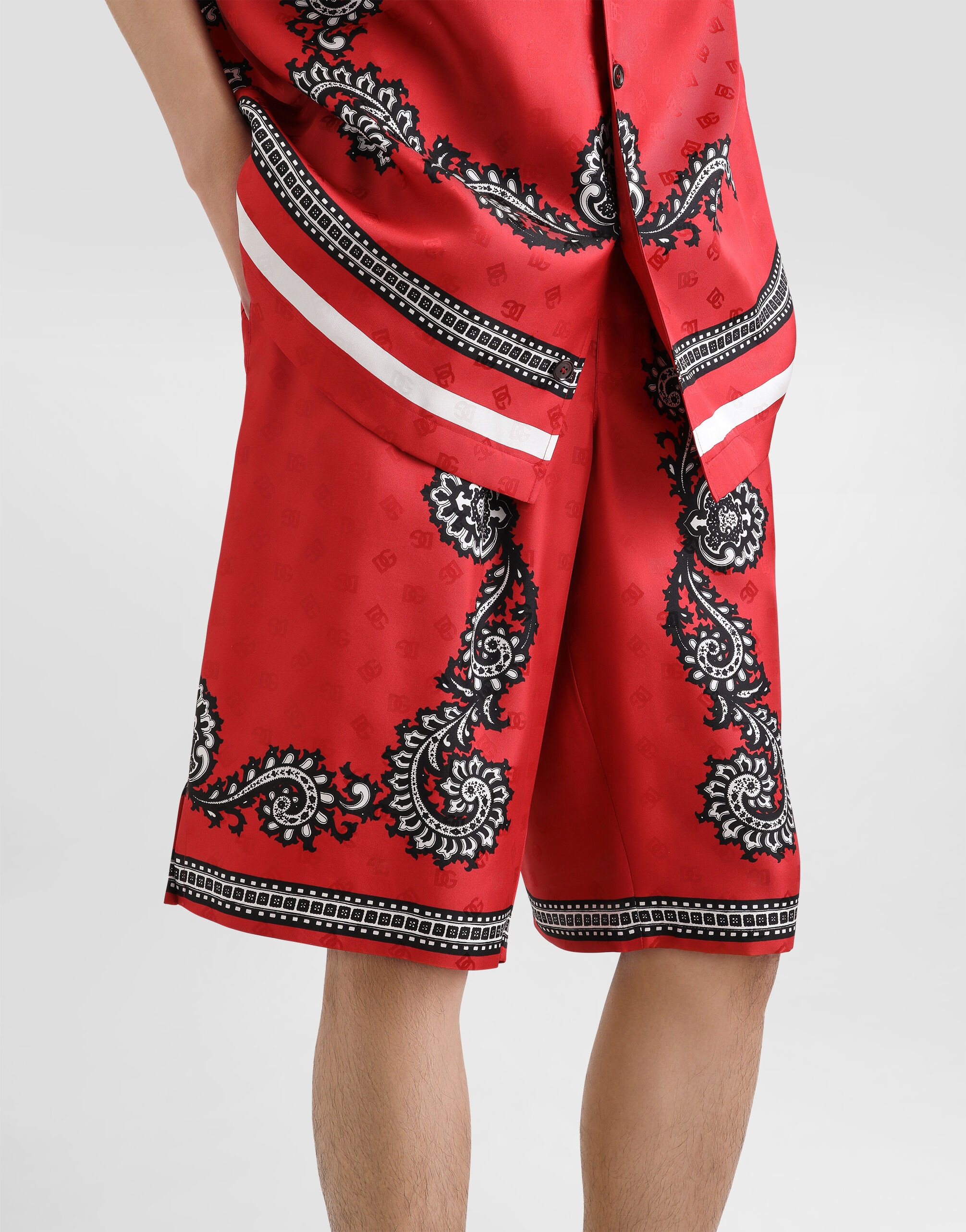 Bandanna-print silk shorts - 4