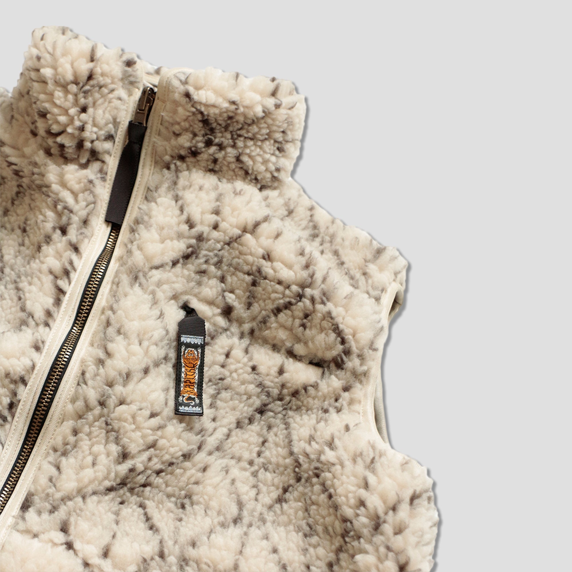 DO-GI SASHIKO BOA FLEECE REVERSIBLE VEST - WHITE - 5