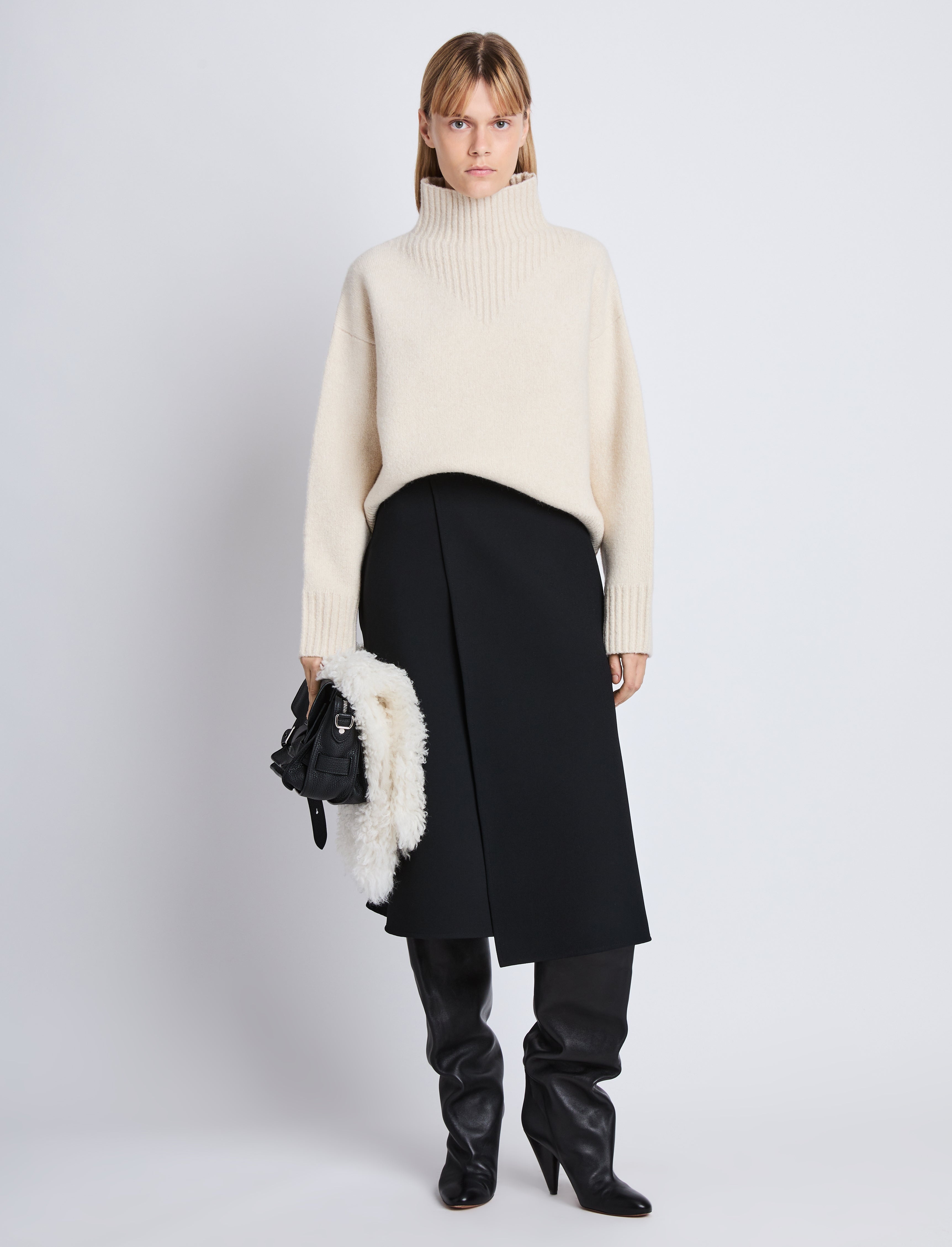 Alma Sweater in Lofty Eco Cashmere - 3