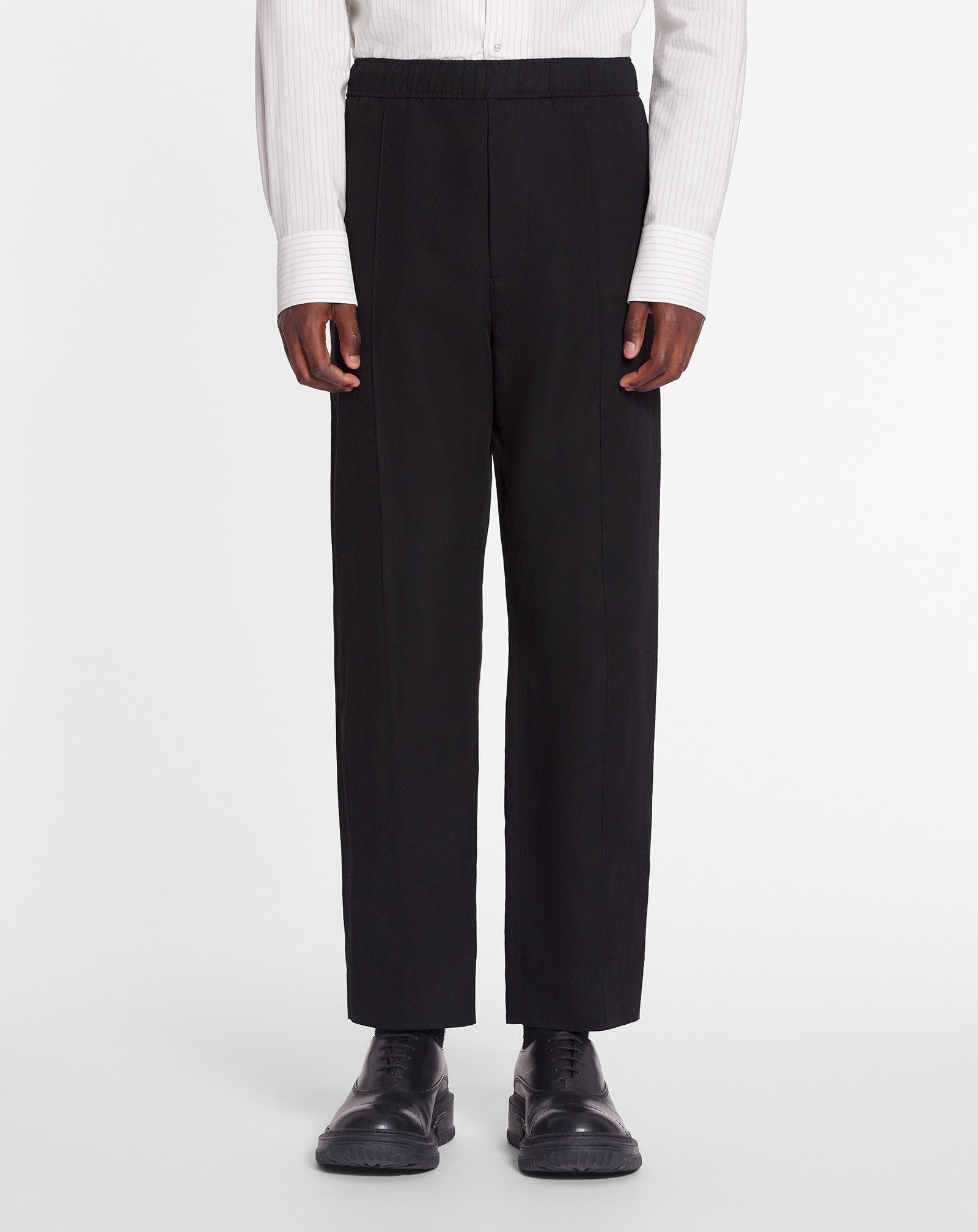 SUIT PANTS WITH AN ELASTICATED WAISTBAND - 3