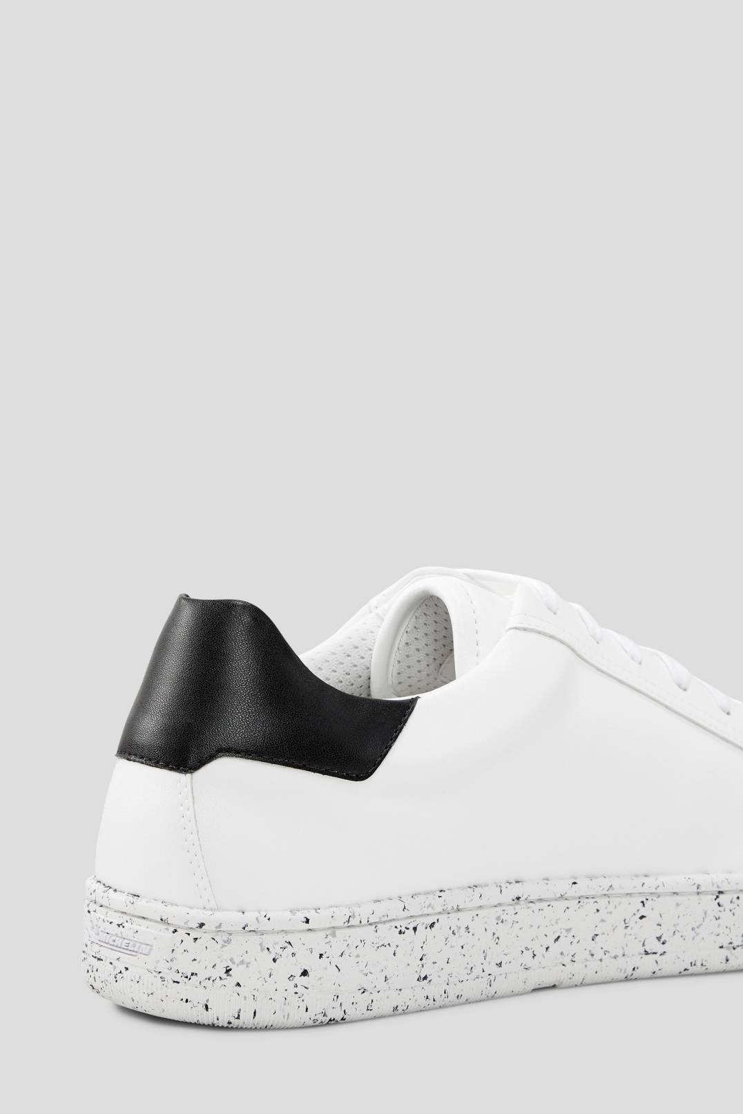 MALMÖ SUSTAINABLE SNEAKERS IN WHITE/BLACK - 7