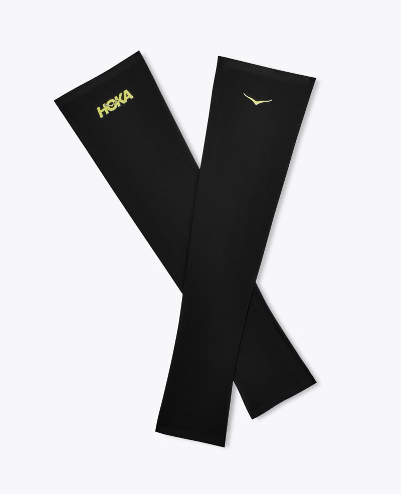 Airolite Arm Sleeves in Black 1