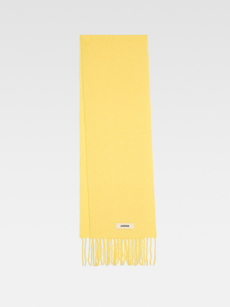 The Carro scarf 1