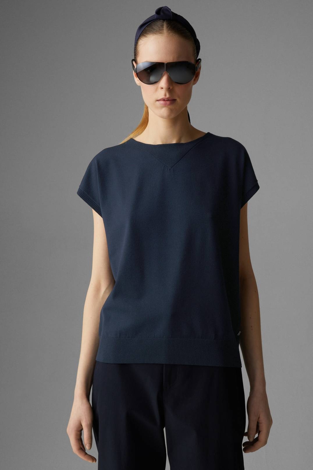 SEIJA KNITTED TOP IN NAVY BLUE - 2