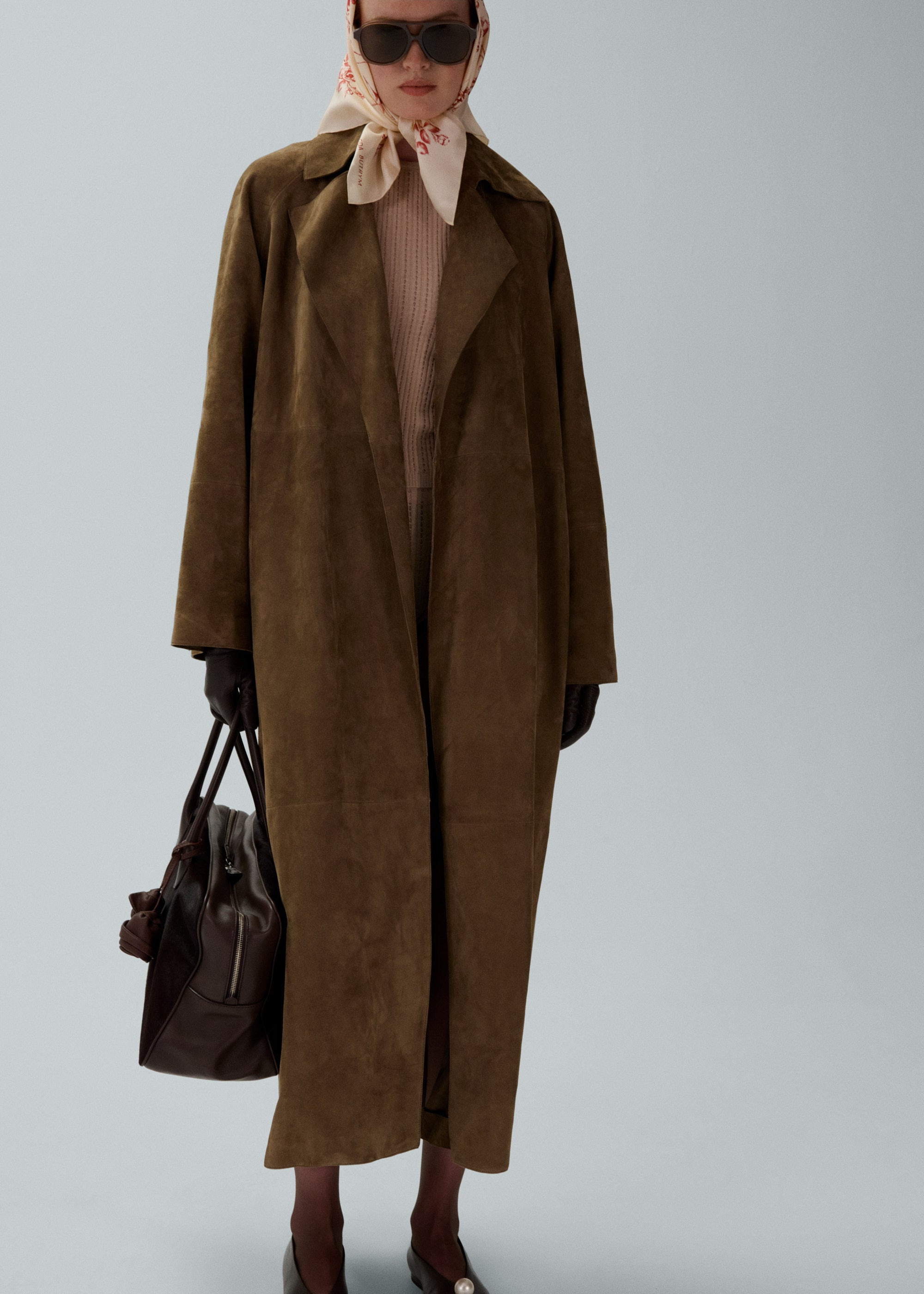 Belted leather wrap coat in beige suede - 5