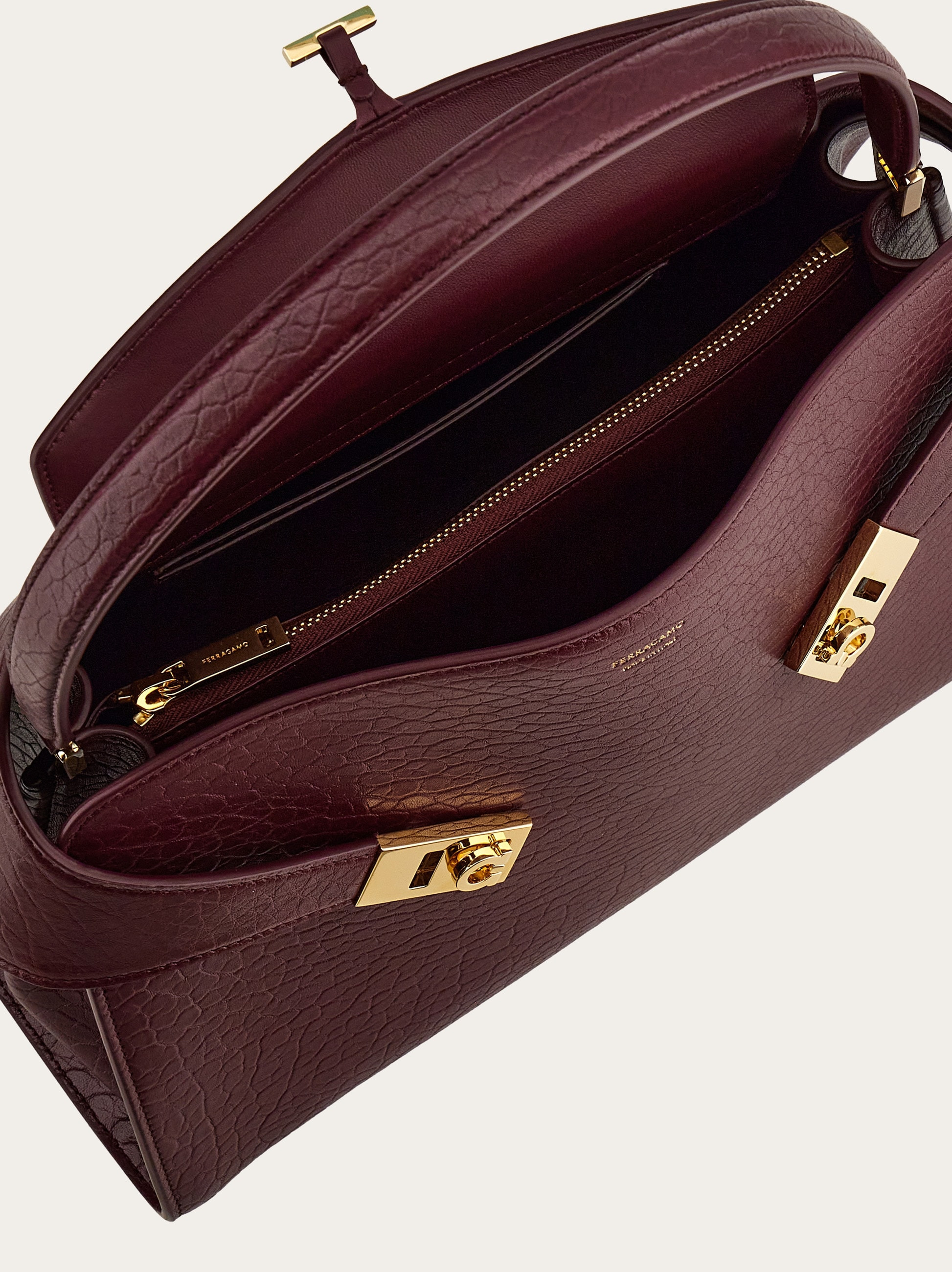 Hug soft shoulder bag (M) - 6
