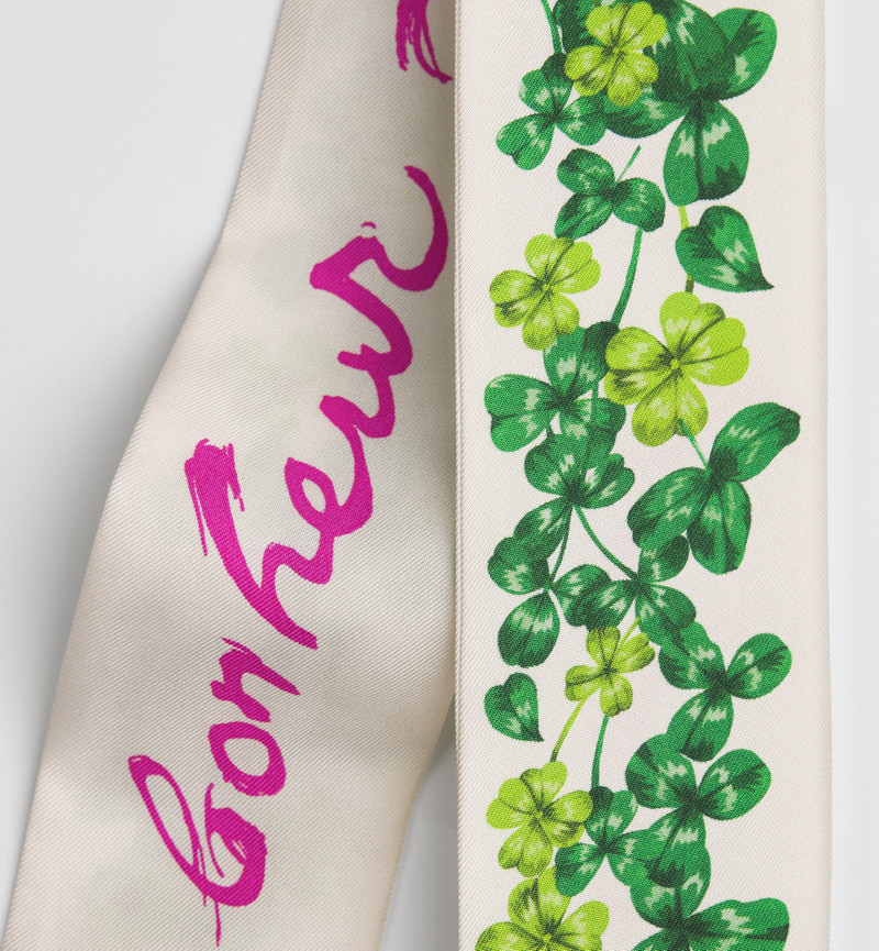 Dior Dior Clover Mitzah Scarf outlook