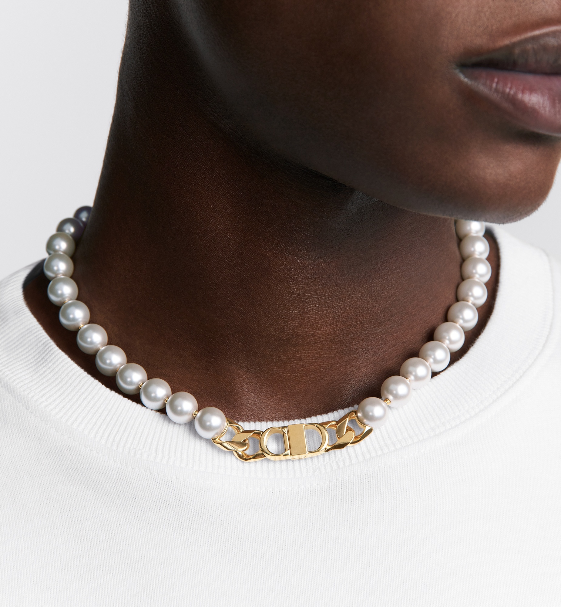 CD Pearls Necklace - 2