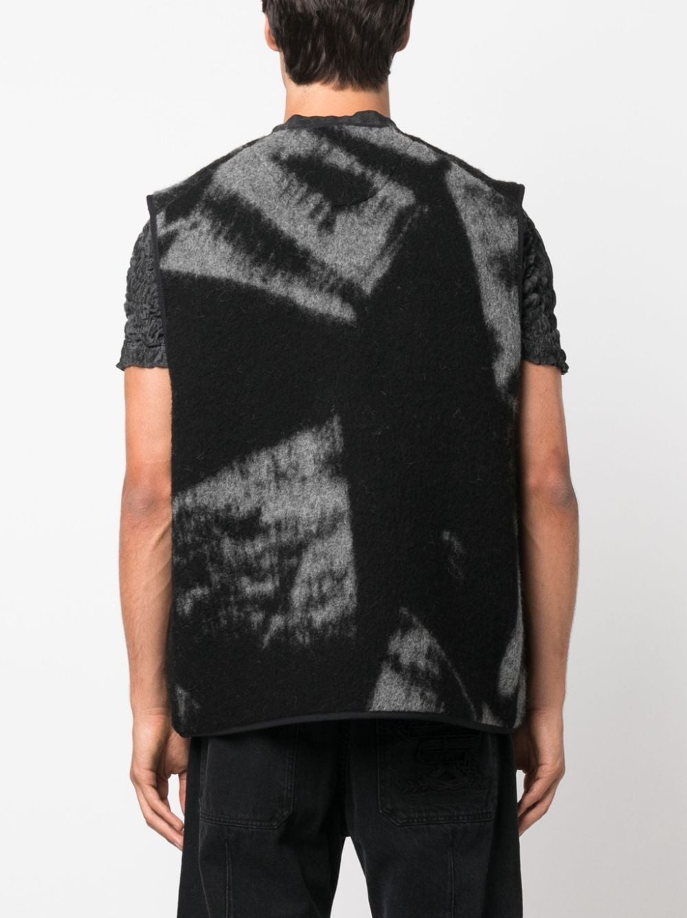 graphic-print wool-blend gilet - 4