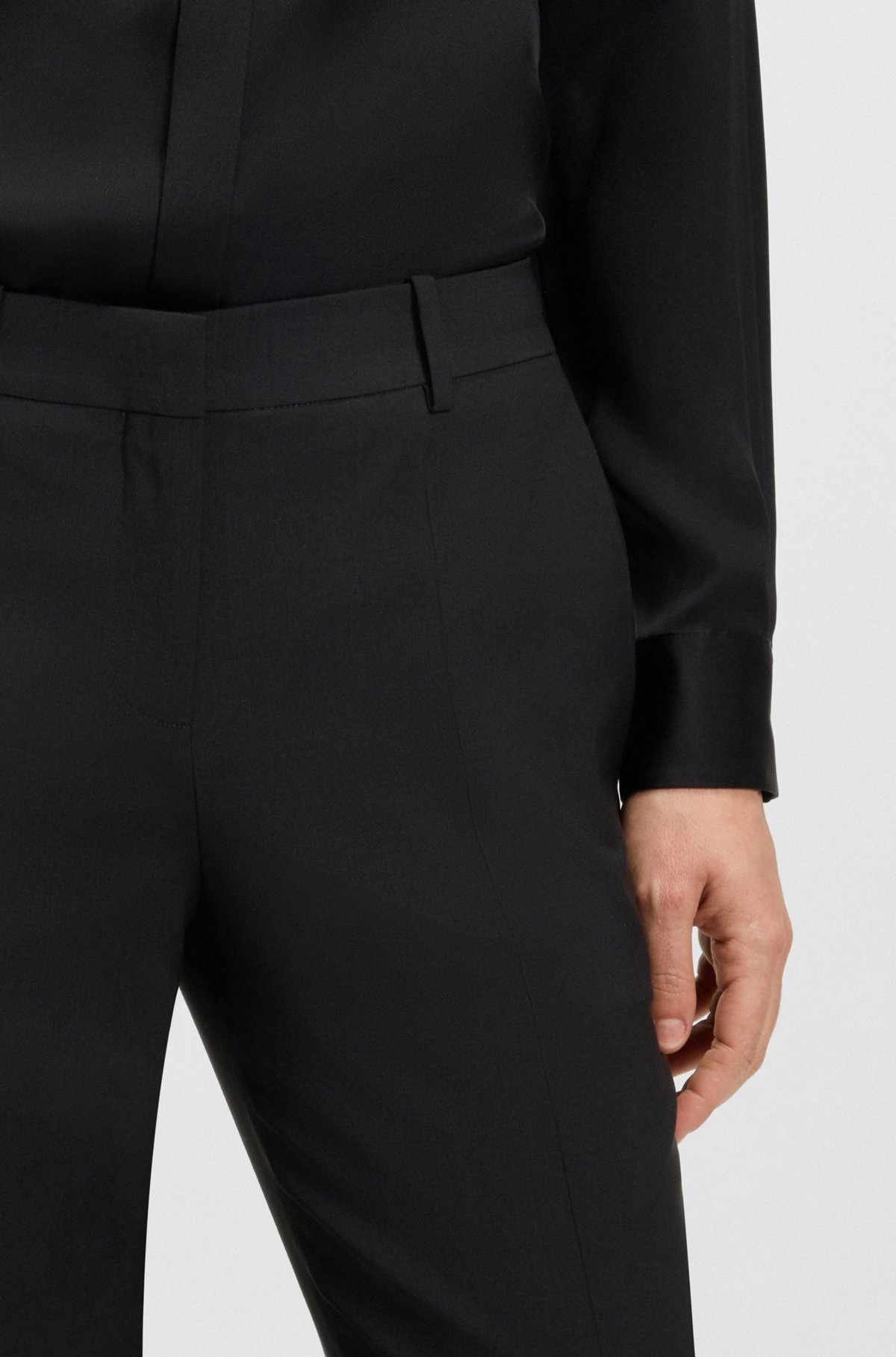 REGULAR-FIT PANTS IN ITALIAN VIRGIN WOOL - 5