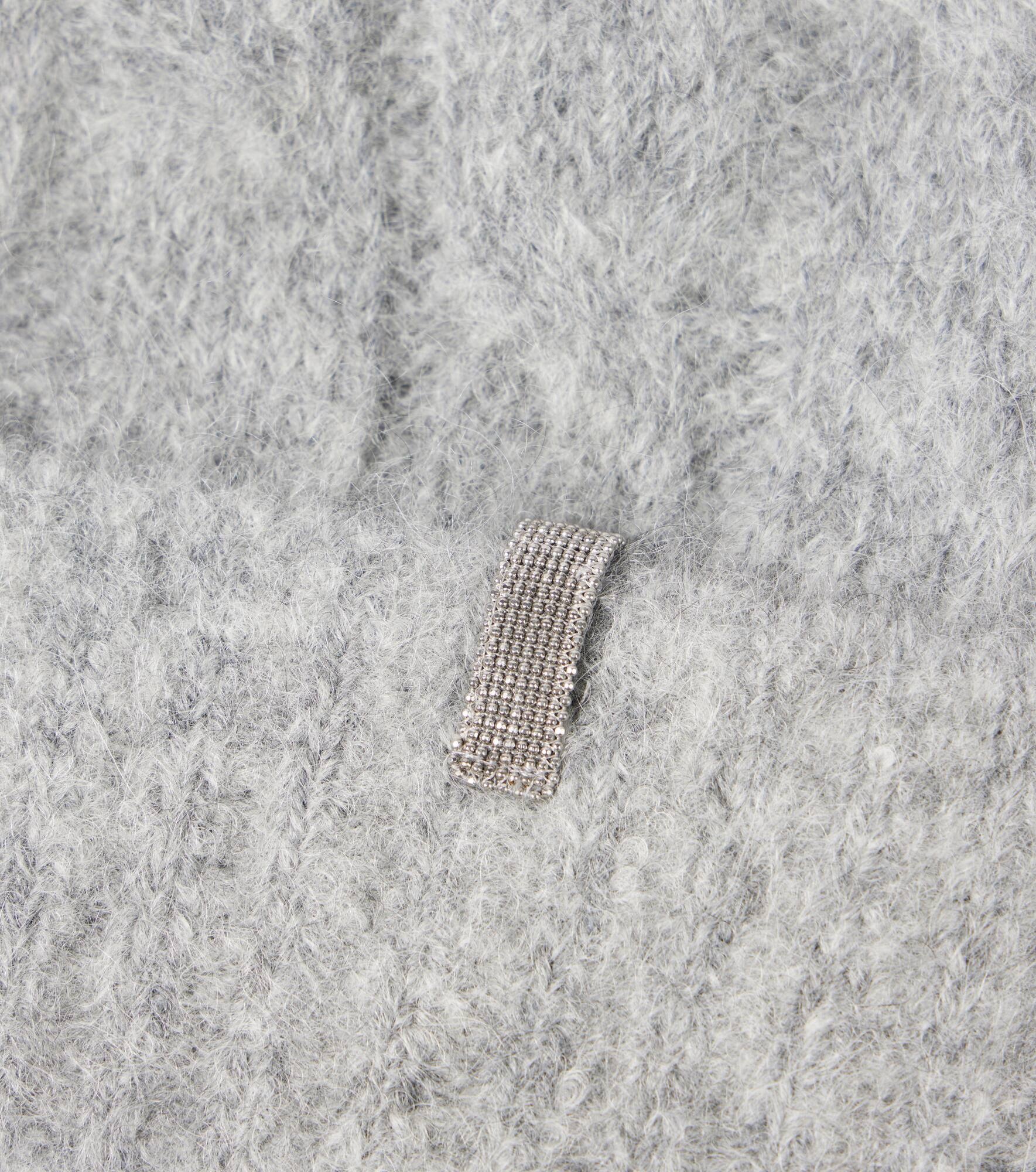 Cable-knit mohair beanie - 3