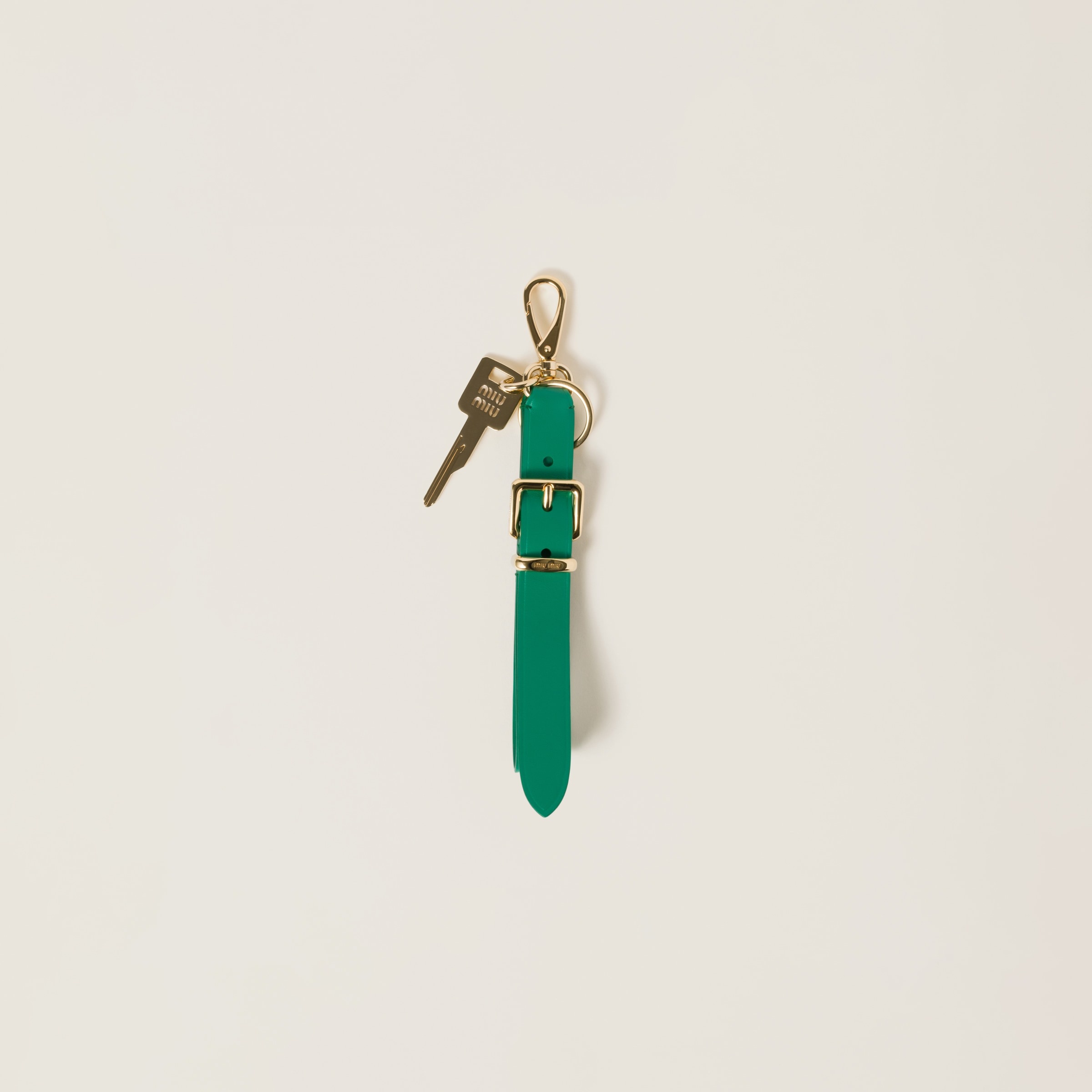 Leather key ring trick - 1