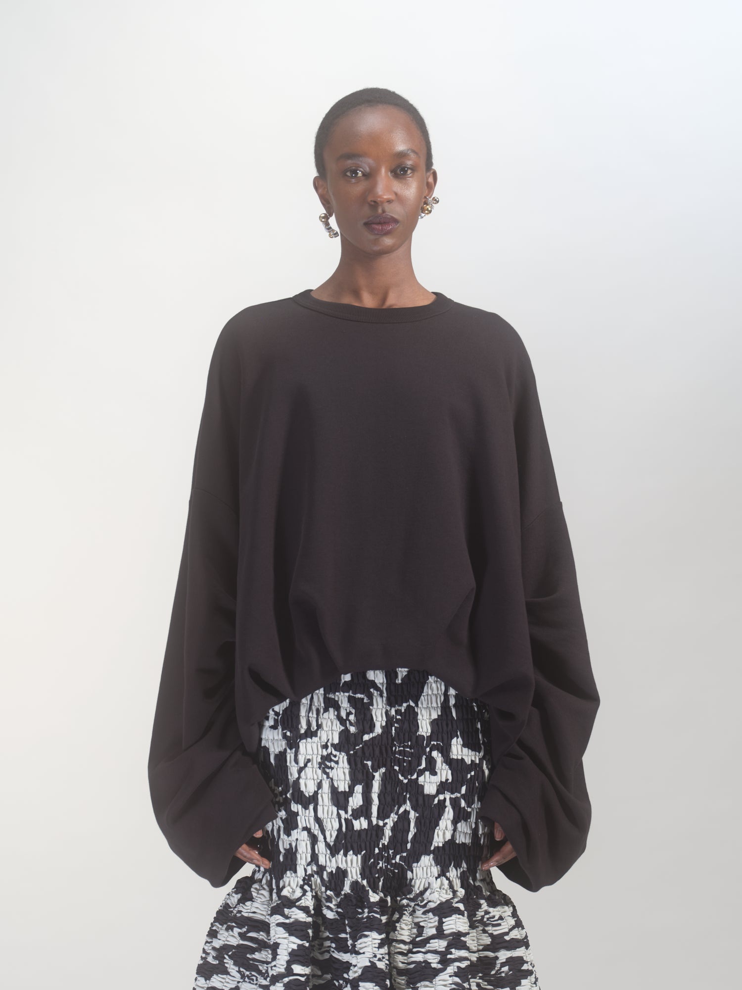 TAILORED SWEATSHIRT - 1