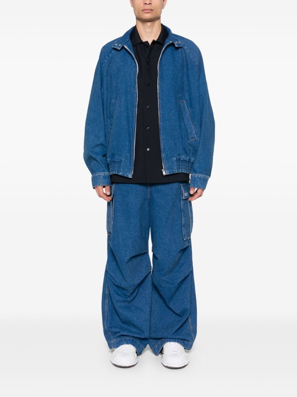 logo-patch cargo jeans - 2