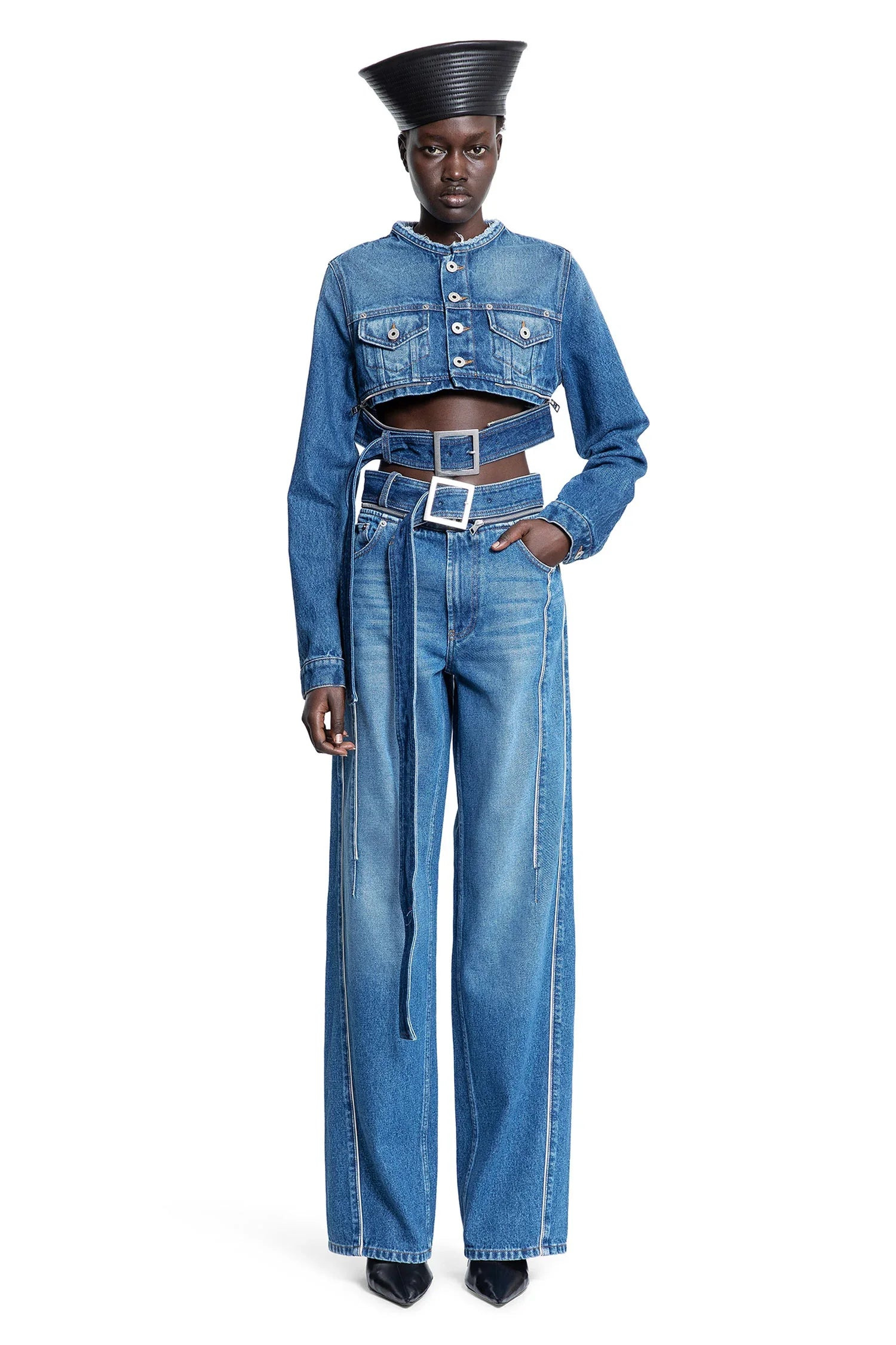 The-Belted-Denim-Jeans - 4