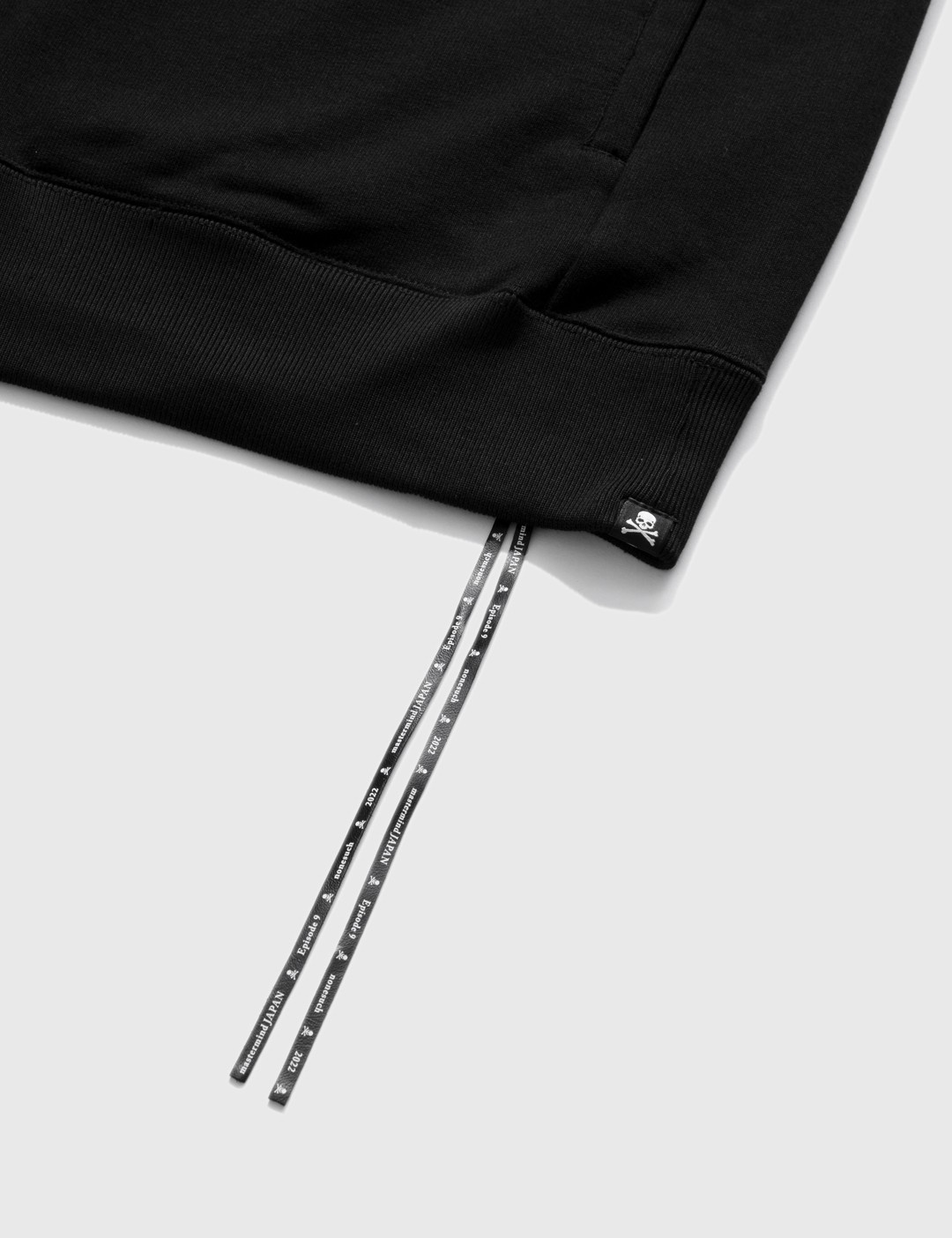MOUNTAIN CREWNECK SWEATSHIRT - 7