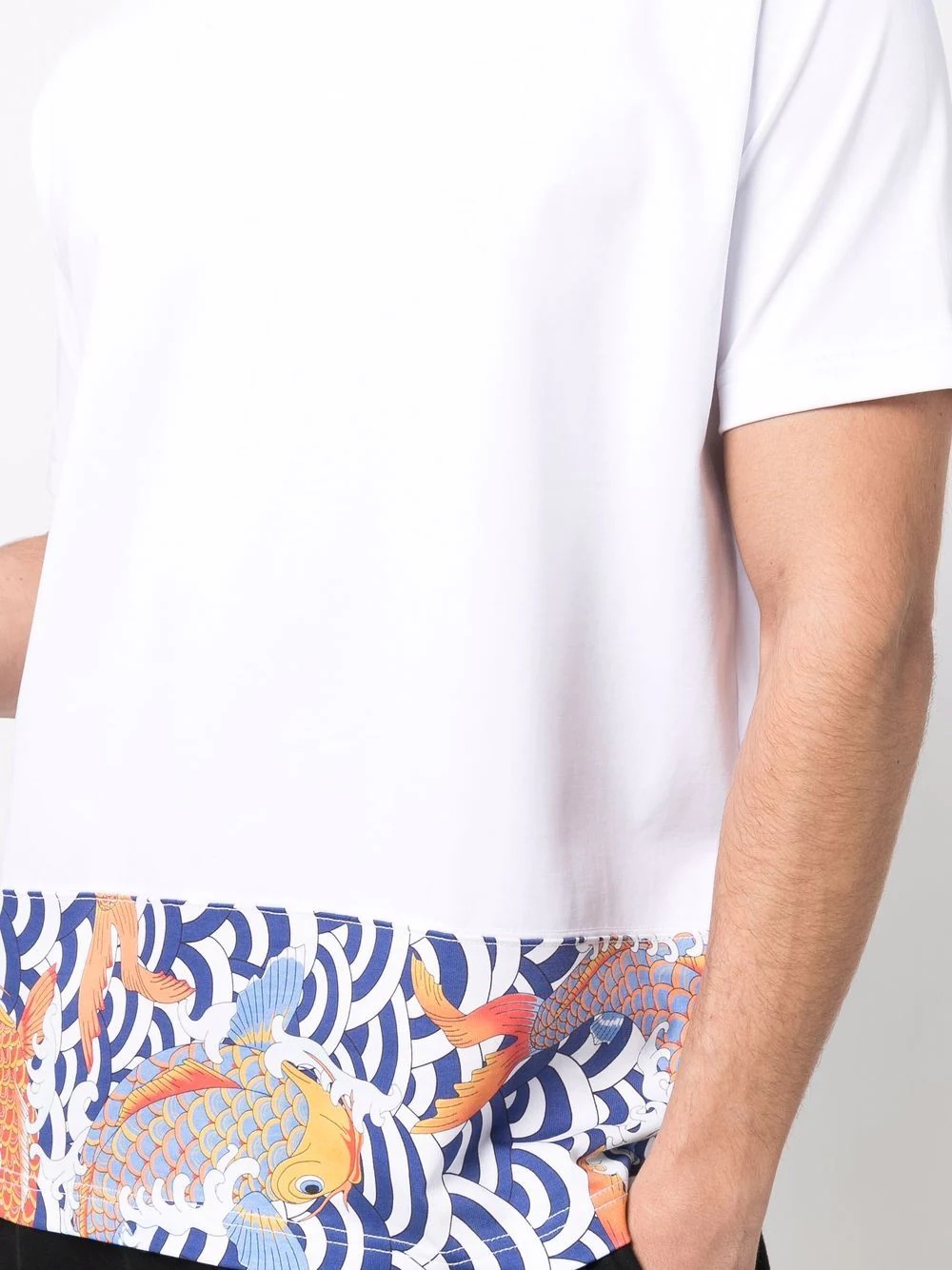 graphic-print hem T-shirt - 5