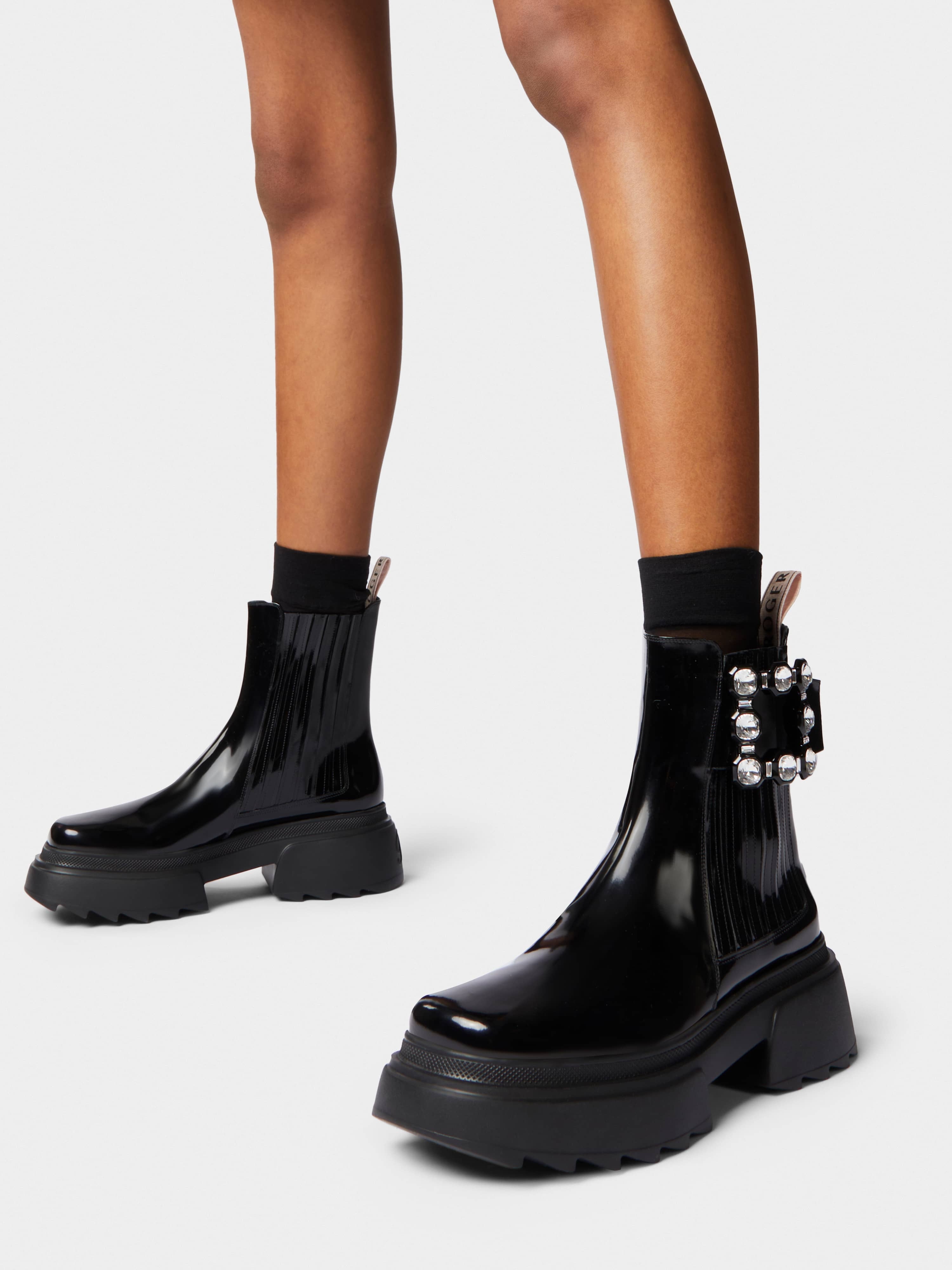 Wallaviv Strass Buckle Chelsea Ankle Boots in Patent Leather - 8