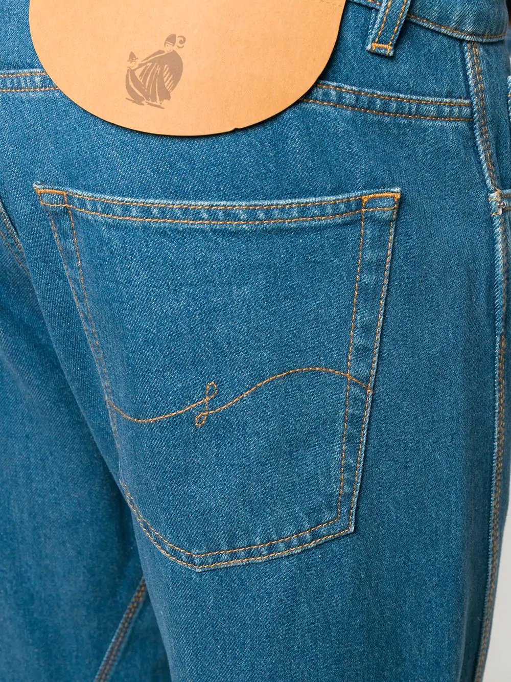 logo patch asymmetric jeans - 5