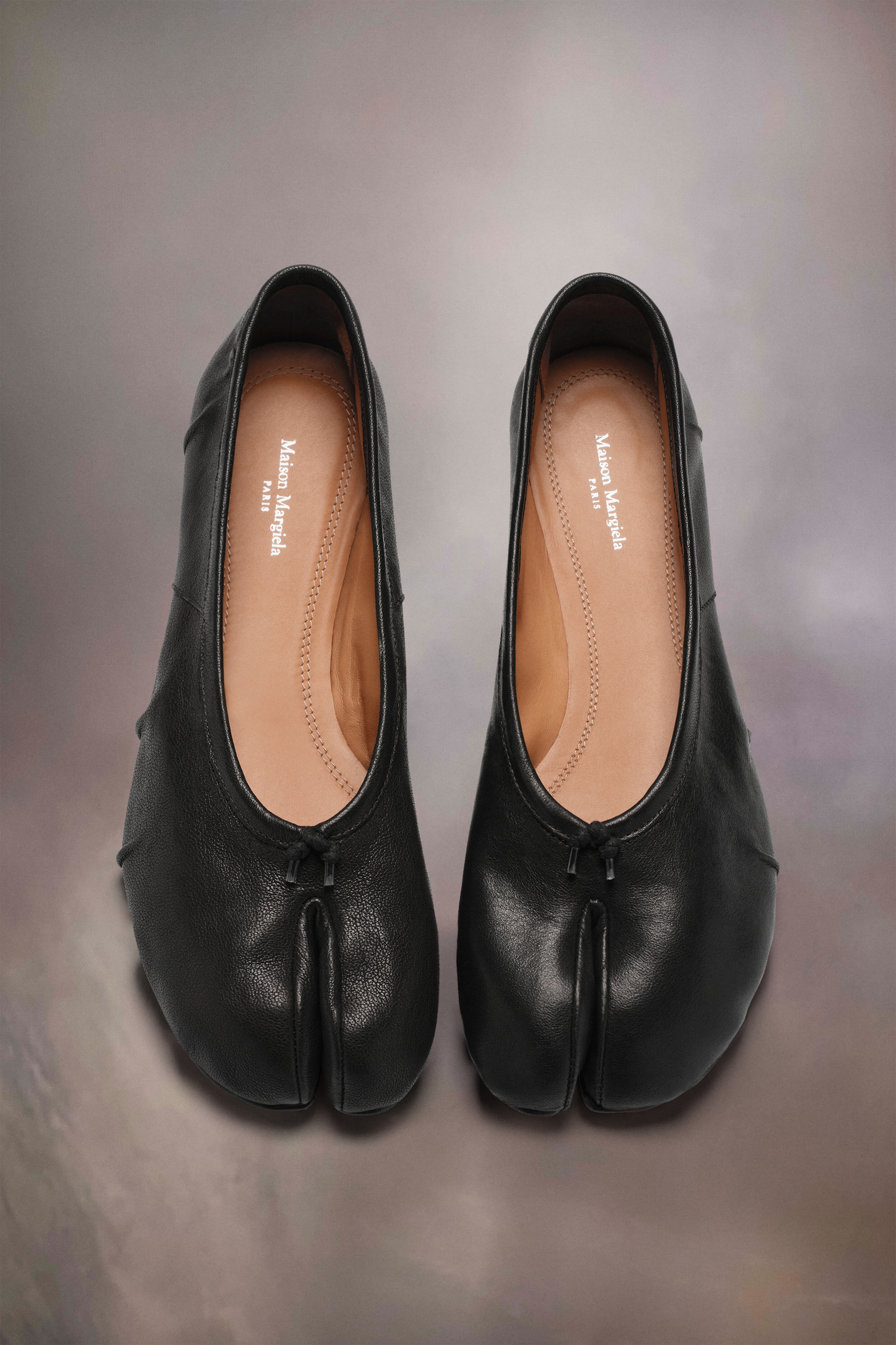[国内発送 関税負担なし] Maison Margiela Tabi ballerinas Maison Margiela Tabi new ballerina | REVERSIBLE