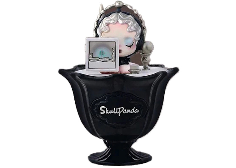 Pop Mart Skullpanda The Feast Begins Series Fine Dining Secret Edition Scented Candle 1