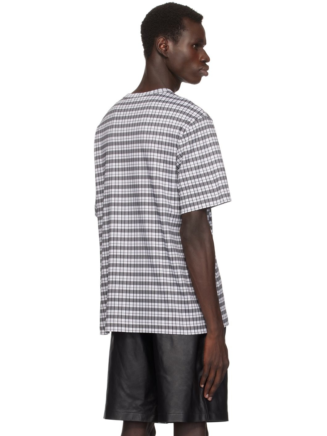 Back & White Printed Logo T-shirt - 3