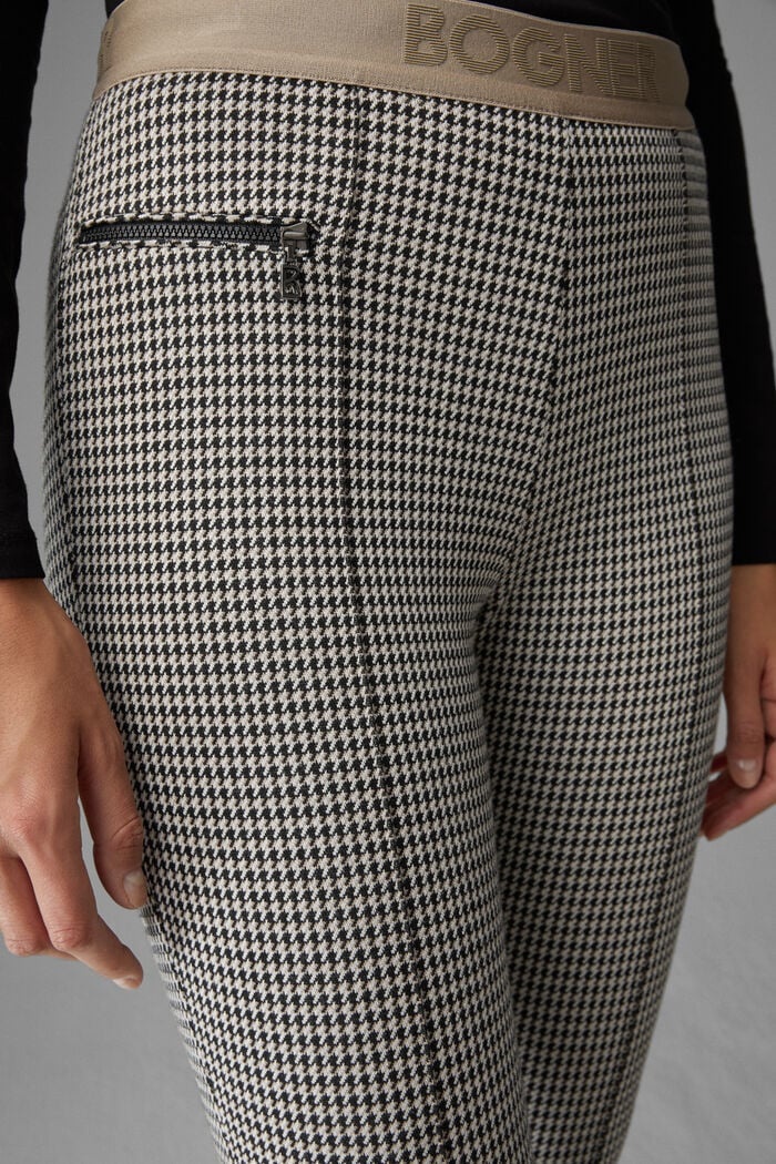 Hannia Stirrup pants in Black/Beige/Off-white - 5