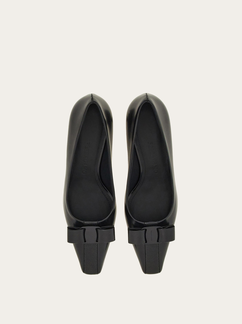 Vara bow pump 2
