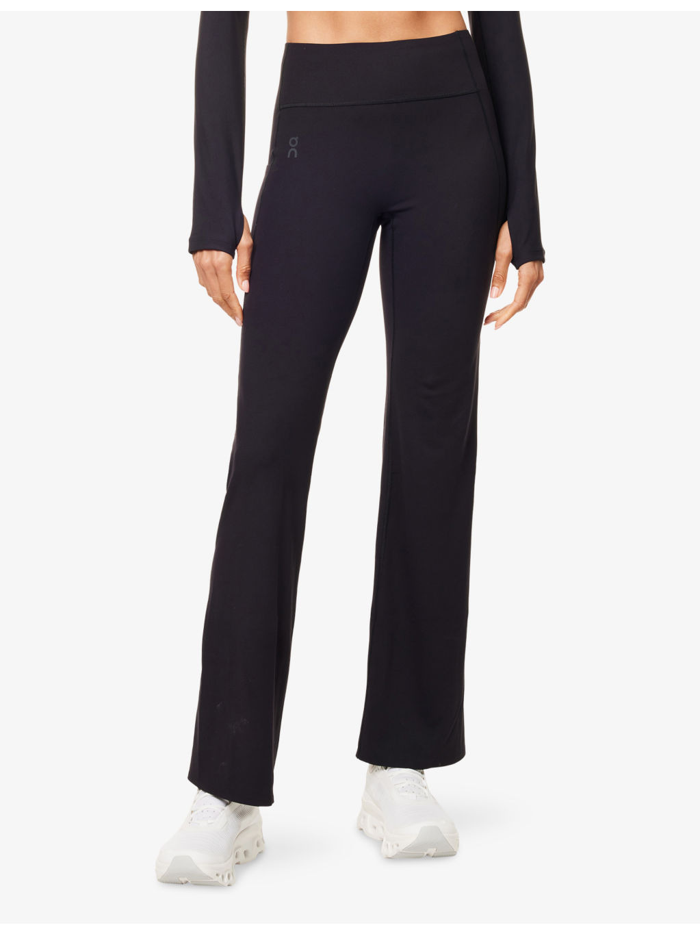 Studio Flared Performance Leggings - 3