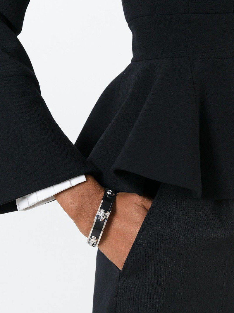 Alexander McQueen skull bangle outlook